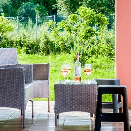 Amaryllis Boutique Apartments Мораитика Екстериор снимка