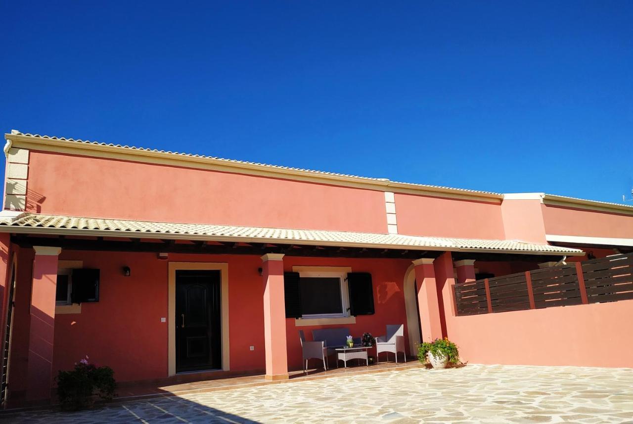 Amaryllis Boutique Apartments Мораитика Екстериор снимка
