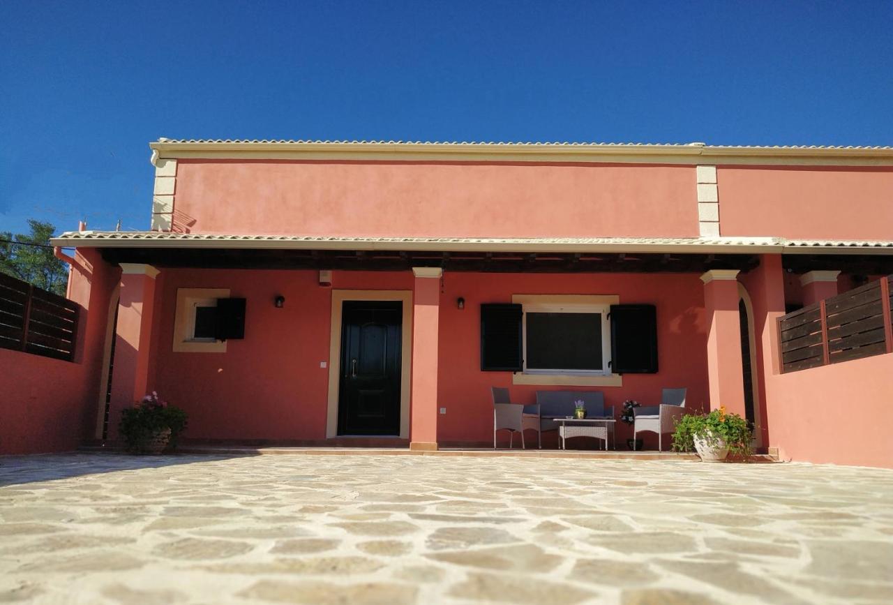 Amaryllis Boutique Apartments Мораитика Екстериор снимка