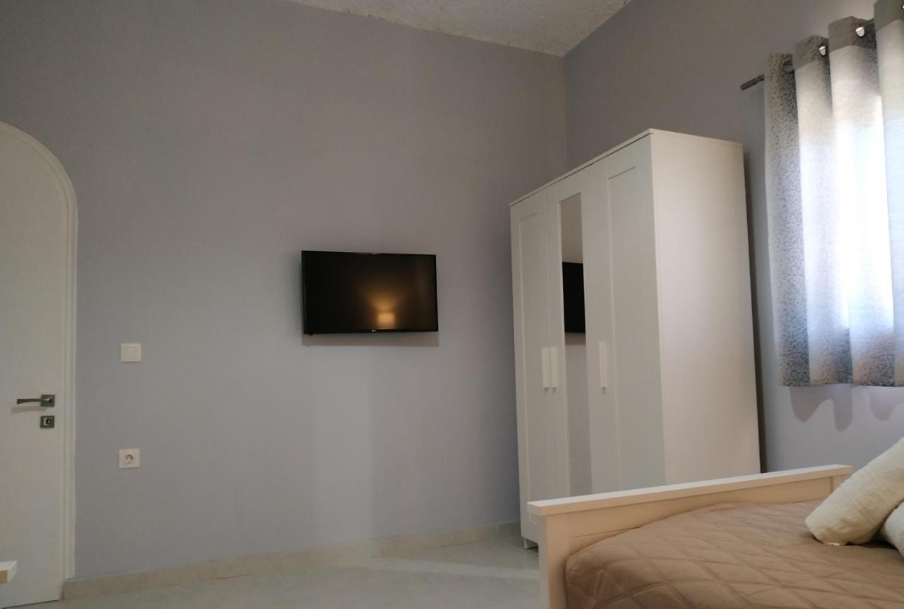 Amaryllis Boutique Apartments Мораитика Екстериор снимка
