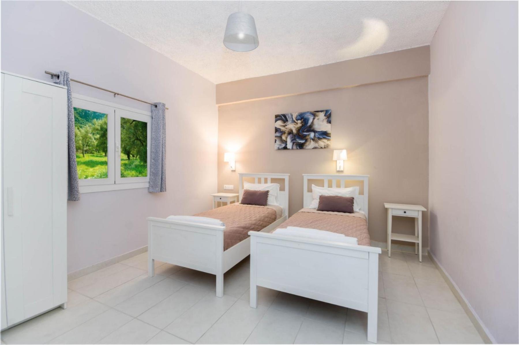 Amaryllis Boutique Apartments Мораитика Екстериор снимка