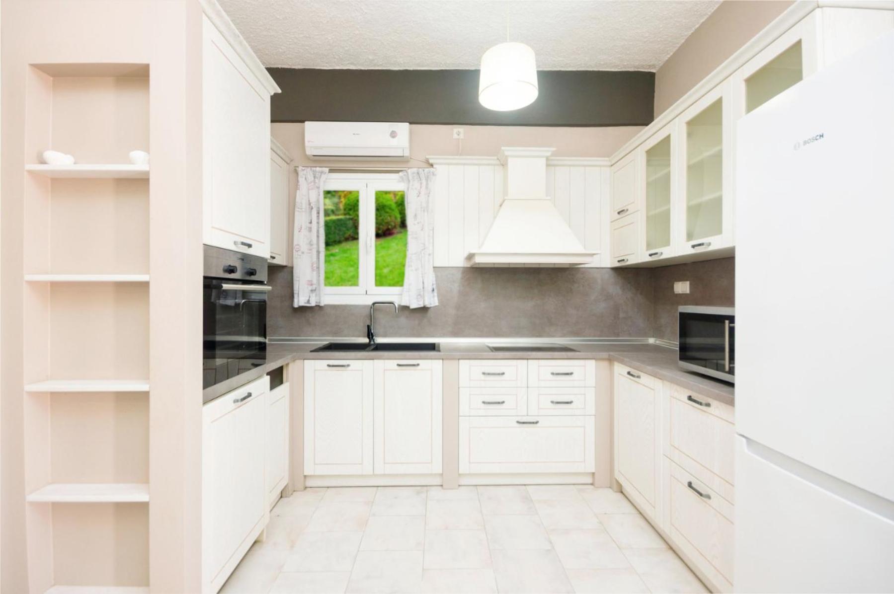 Amaryllis Boutique Apartments Мораитика Екстериор снимка
