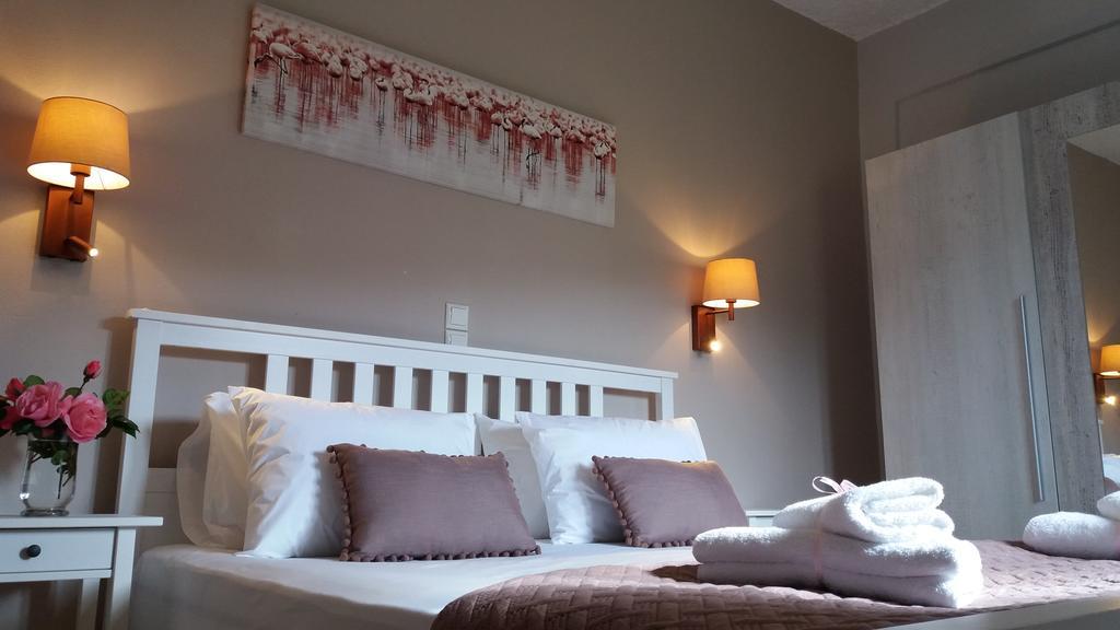 Amaryllis Boutique Apartments Мораитика Екстериор снимка