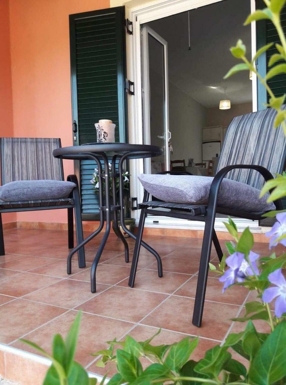 Amaryllis Boutique Apartments Мораитика Екстериор снимка